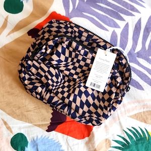 NWT Baggu fanny pack